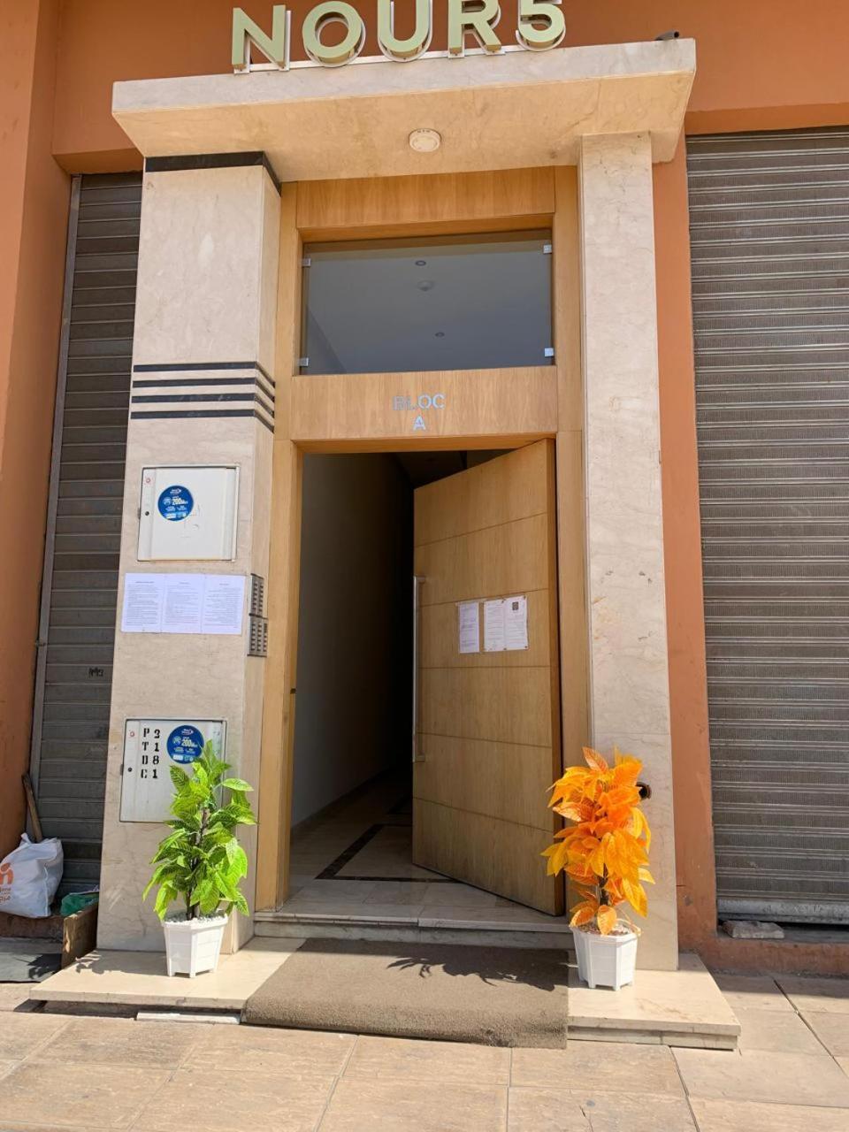 Nour5 Apartment Маракеш Екстериор снимка